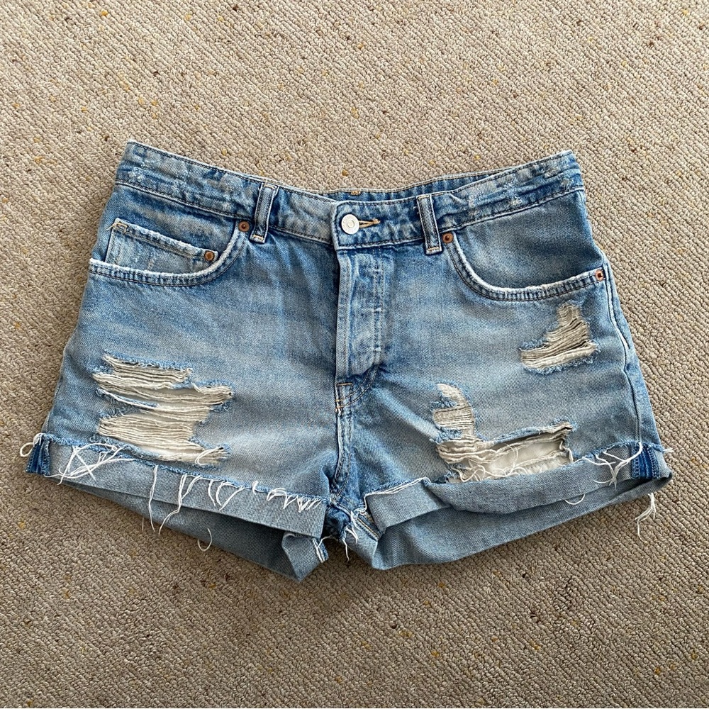 Zara Boyfriend Denim Shorts - Mid Rise